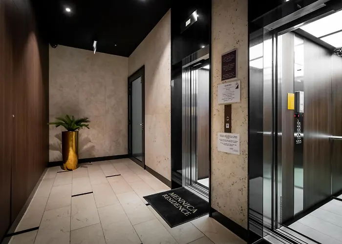 Close-urban Chic - Luxury - Mennica Apartman *