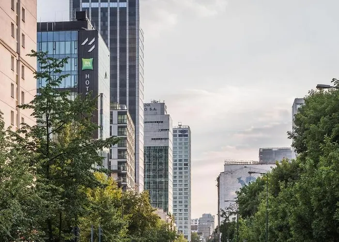 Close-urban Chic - Luxury - Mennica