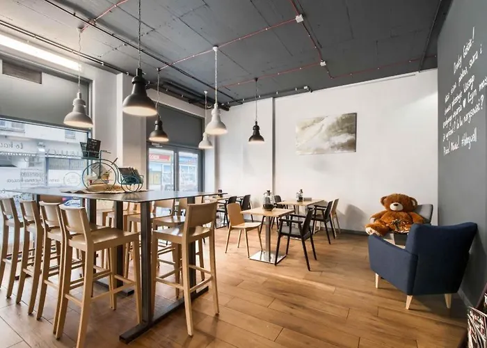 Close-urban Chic - Luxury - Mennica Apartman *